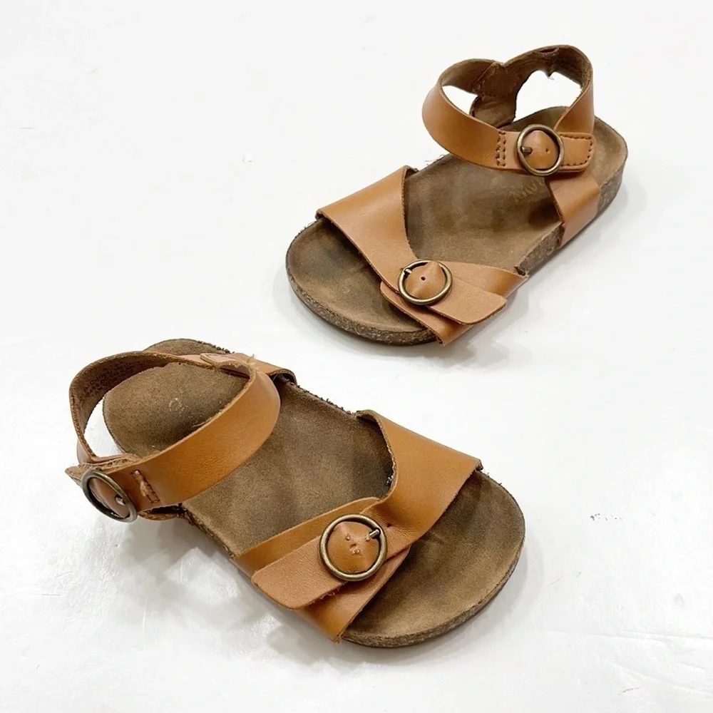 Old Navy baby girls tan sandals